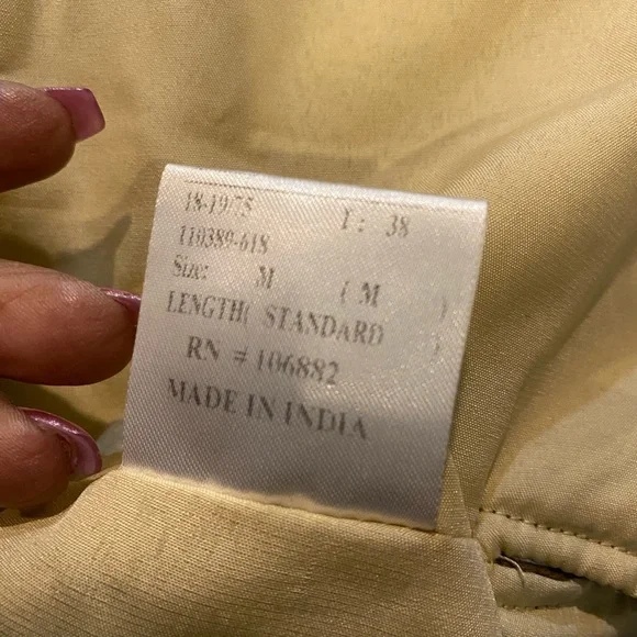 Equine Couture Women's Brown Quilted Riding Jacket size medium - Picture 14 of 15